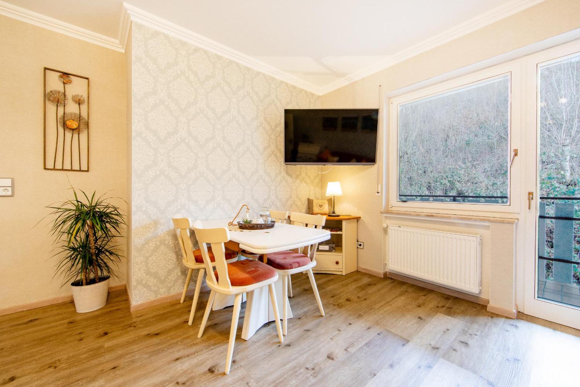 Landgasthaus Zum Kreuzberg Schonbach  Bagian luar foto